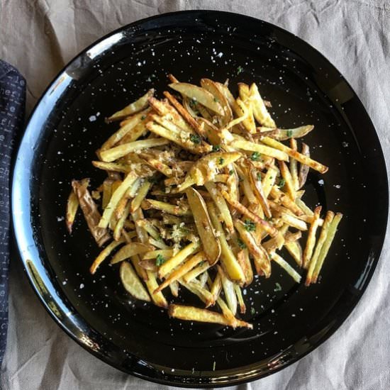 Oven fried garlic potatoes - Recipe photo by Italian Chips