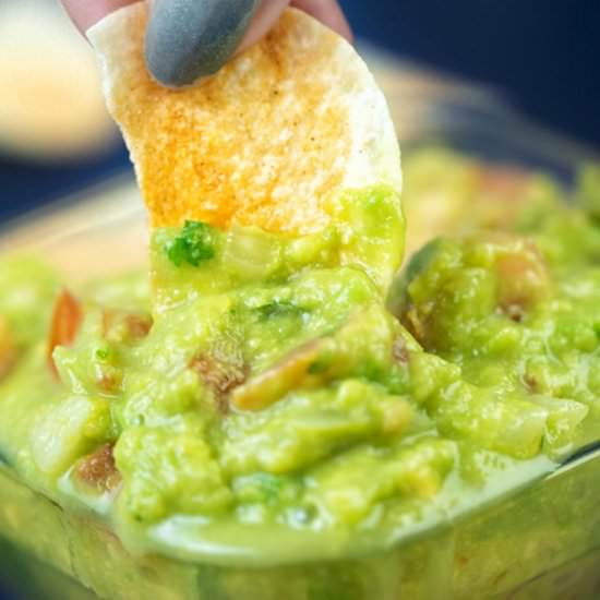 Guacamole Recipe - Recipe photo by healthyrecipes101