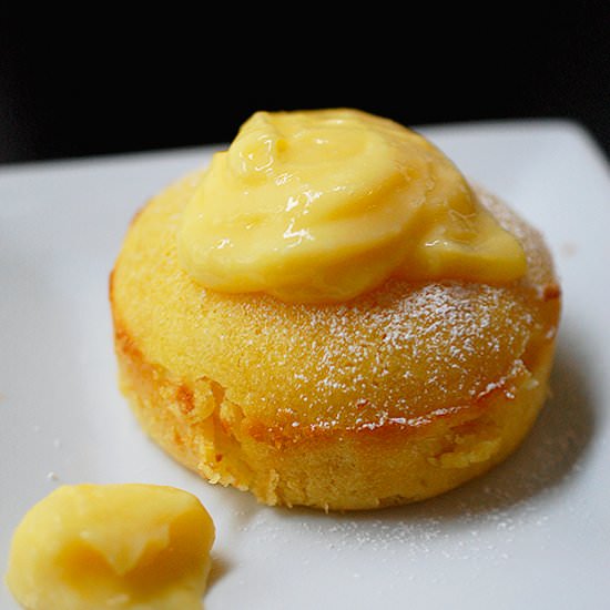 Lemon lava cake - Recipe photo by evabakes
