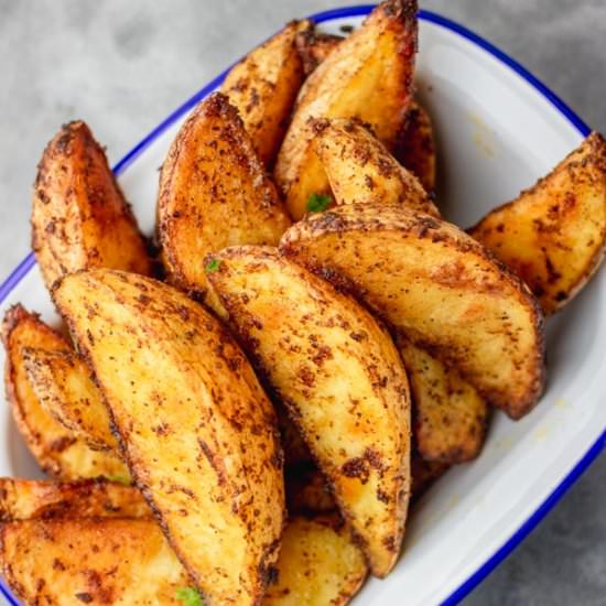 Crispy Potato Wedges - Recipe photo by Thedinnerbite