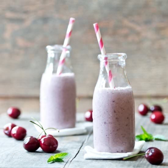 Sugar-Free Vegan Cherry Milkshake - Recipe photo by Jennifers Kitchen