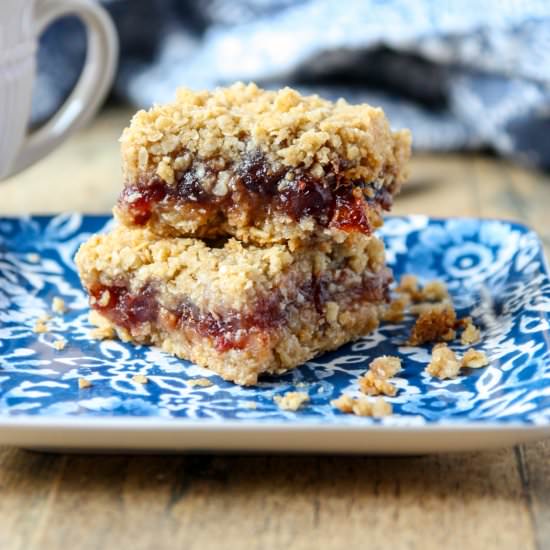 Cranberry Date Squares - Recipe photo by the food blog