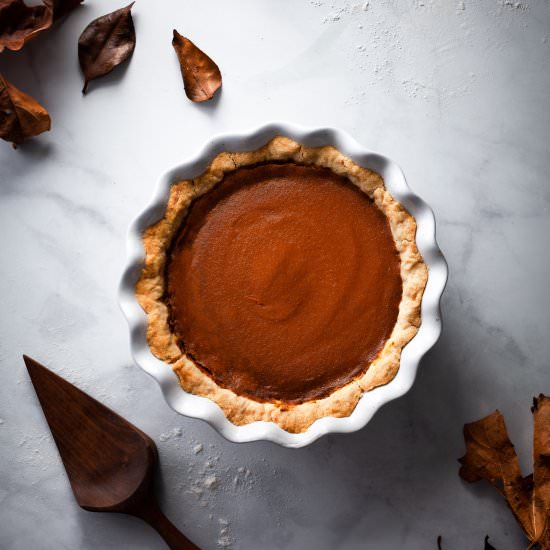 Vegan Deep Dish Pumpkin Pie - Recipe photo by The Simple Green
