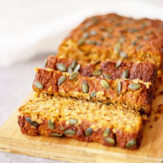 Healthy Gluten-free Pumpkin Bread - Recipe photo by claudiacanu