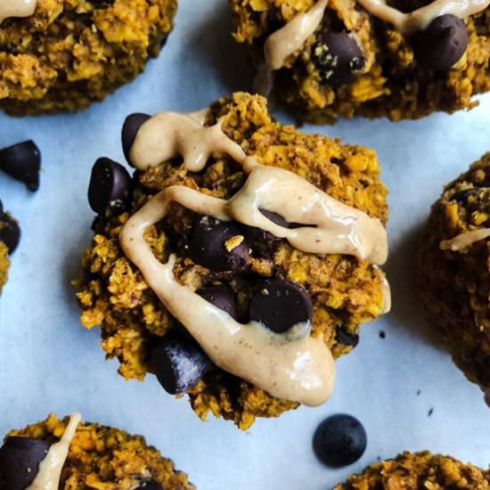 Pumpkin Chocolate Chip Oatmeal Bite - Recipe photo by servingupsimplicity