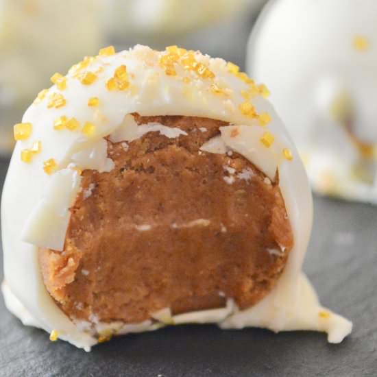 Pumpkin Spice Truffles - Recipe photo by thisdelicioushouse