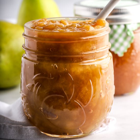 Pear ginger jam - Recipe photo by abakershouse