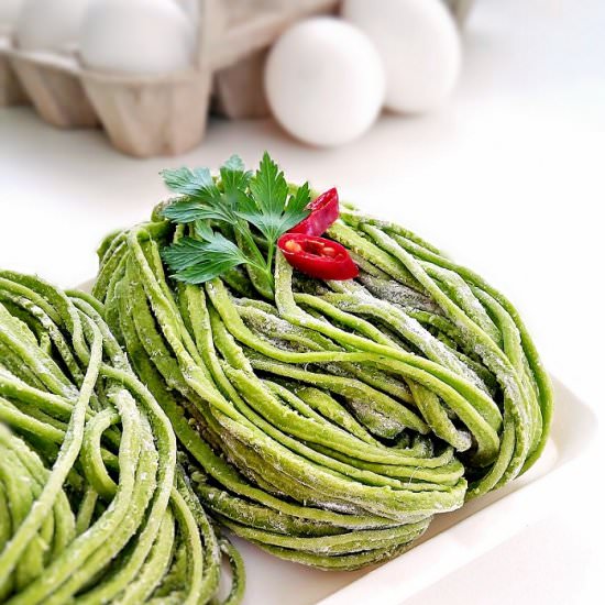 HOMEMADE SPINACH NOODLE - Recipe photo by MyHomeDiaryinTurkey