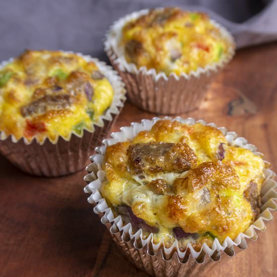 BREAKFAST EGG MUFFINS RECIPE - Recipe photo by glxrecipes