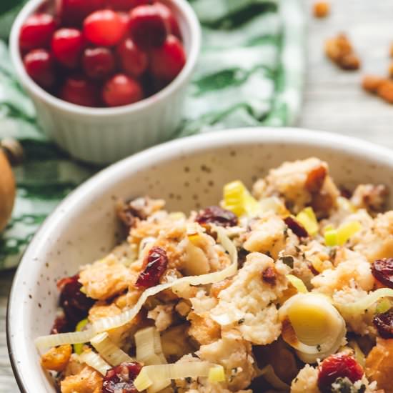 Crock Pot Cranberry Pecan Stuffing - Recipe photo by The Creative Bite