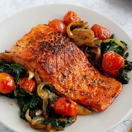 Pan Seared Salmon Recipe - Recipe photo by unicorns in the kitchen