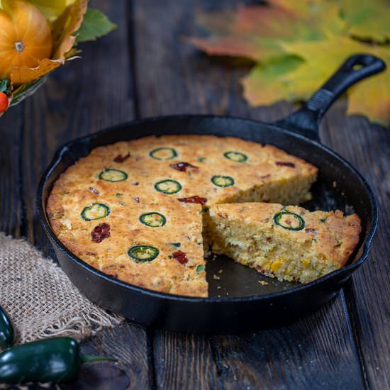 Skillet Cornbread - Recipe photo by Home Cooking Adventure