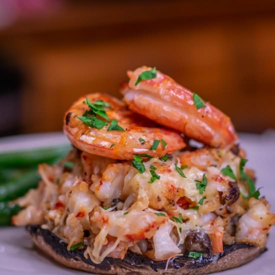 SHRIMP STUFFED PORTOBELLO MUSHROOMS - Recipe photo by parsley thyme limoncello