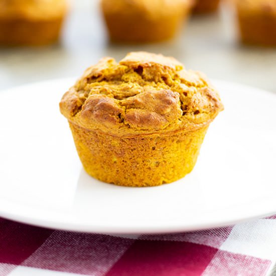 pumpkin oat muffins - Recipe photo by mindyscookingobsession