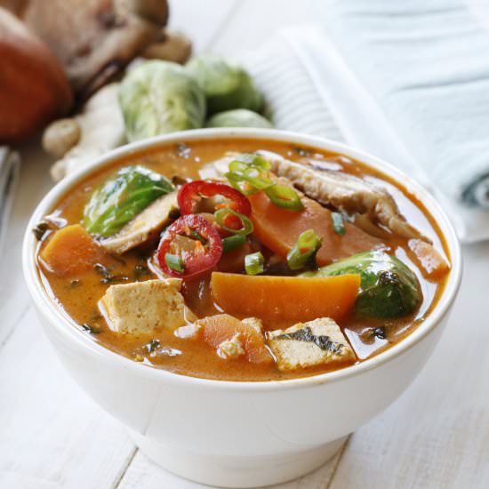 Vegan Sweet Potato & Kale Curry - Recipe photo by Chef Ani
