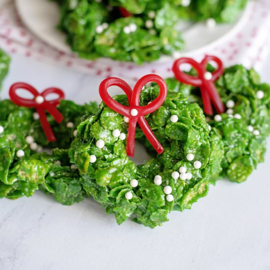 Christmas Cornflake Wreaths - Recipe photo by bklynactivemama