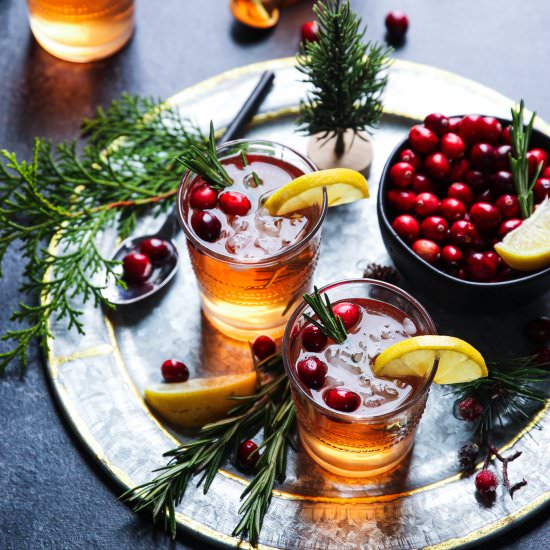 Cranberry Wine Spritzer - Recipe photo by Garden in the kitchen