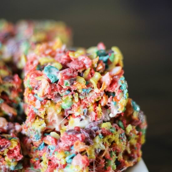 Fruity Pebbles Rice Krispy Treats - Recipe photo by JensJourney