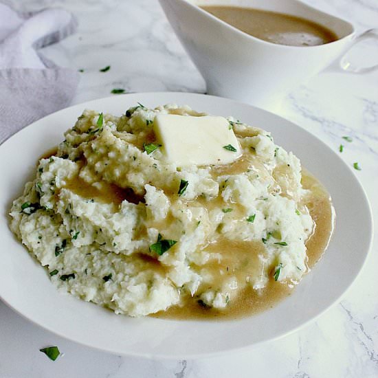 Keto Mashed Cauliflower - Recipe photo by mamabearscookbook