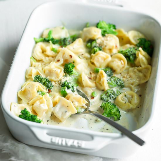 Broccoli Tortellini Pasta Bake - Recipe photo by peasandcrayons