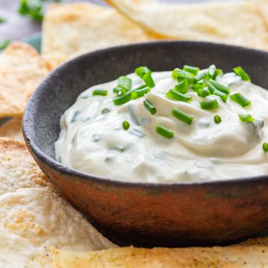 sour cream and chive dip - Recipe photo by Appetizer Addiction