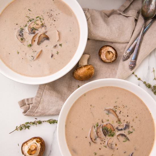 Cream of Mushroom Soup - Recipe photo by 40aprons