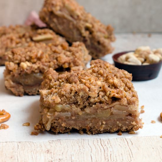 Apple pretzel pie bars - Recipe photo by cherryonmysundae