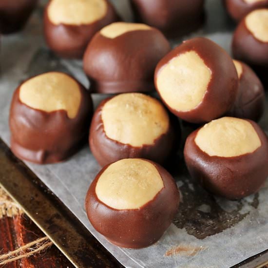 Peanut Butter Buckeyes - Recipe photo by thekitchenismyplayground