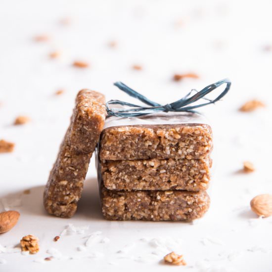 Gluten-Free Flax Date Bars - Recipe photo by Jennifers Kitchen