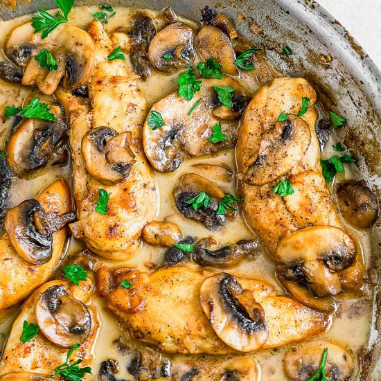 Easy Chicken Marsala! - Recipe photo by Easy Chicken Recipes