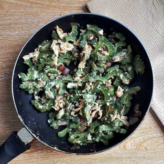 Stir Fried Bitter Melon with Egg - Recipe photo by saodeh