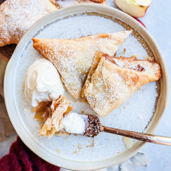 easy apple turnovers - Recipe photo by Caits Plate