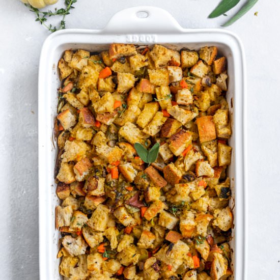 Simple Vegan Stuffing - Recipe photo by ShortGirlTallOrder
