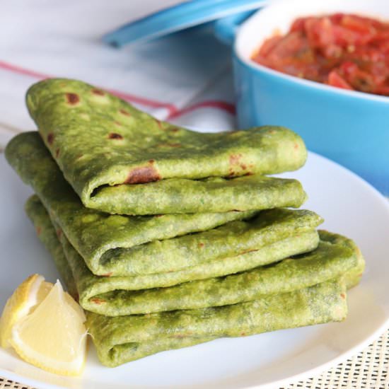 Palak Roti/ Spinach Chapathi - Recipe photo by sandhiya