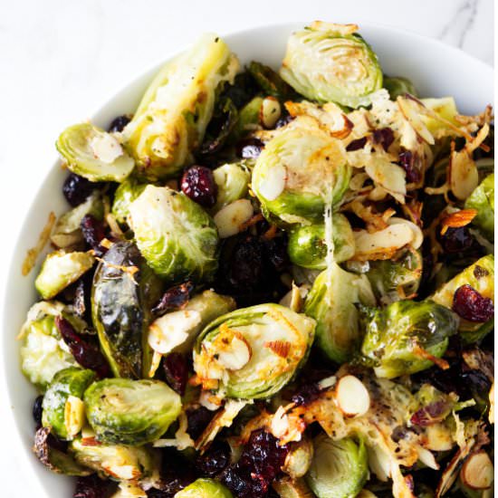 roasted Brussels sprouts - Recipe photo by Savorthebest