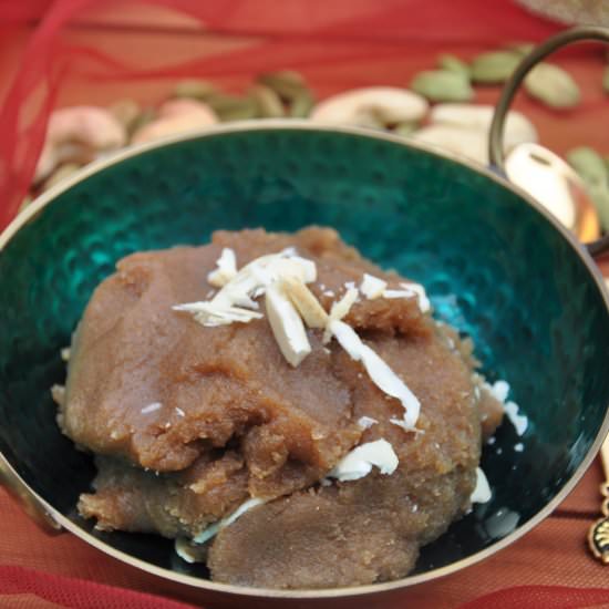 Aate ka Sheera - Recipe photo by ChezShuchi