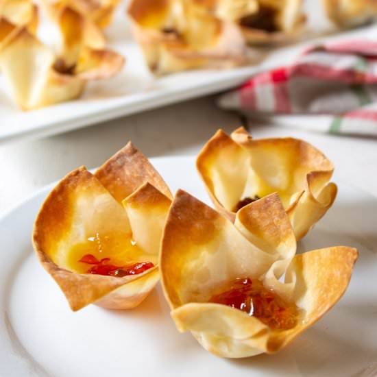 Wonton Cups - Recipe photo by BeyondtheCoop