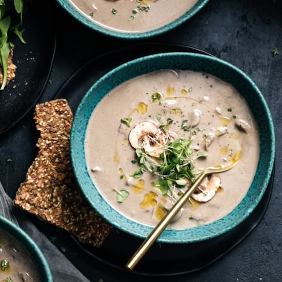 Cream of Mushroom Soup - Recipe photo by thebiteshot