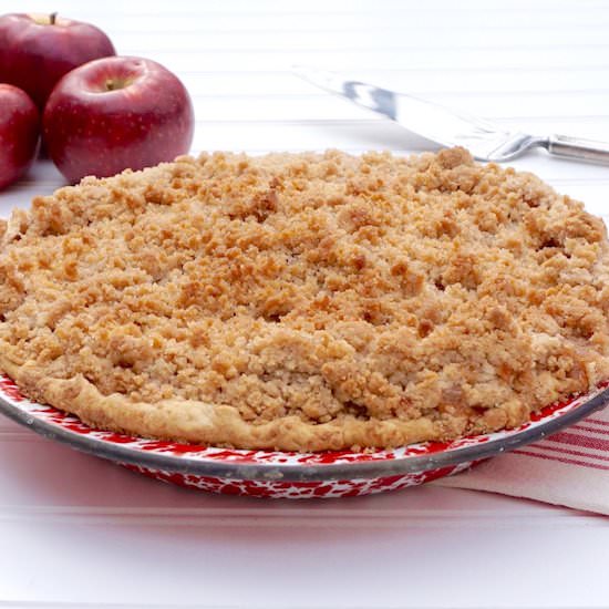 Apple Crumble Pie - Recipe photo by anothertablespoon