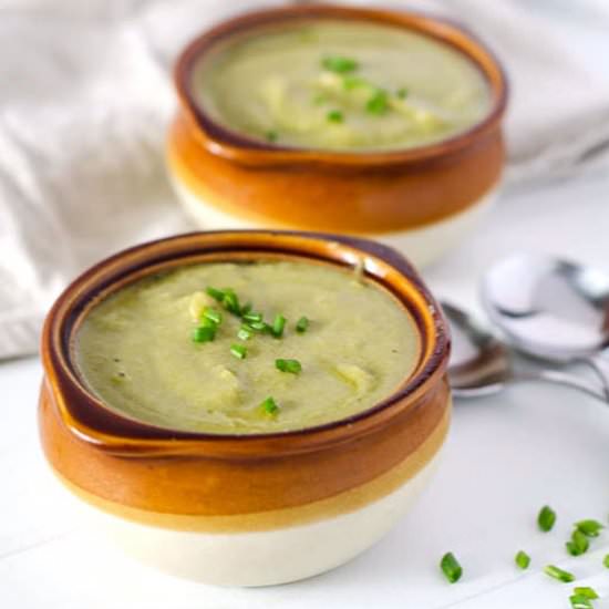 Easy Creamy Broccoli Soup - Recipe photo by paleoscaleo