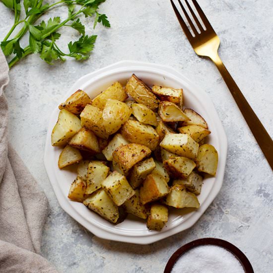 Crispy Oven Roasted Potatoes - Recipe photo by unicorns in the kitchen