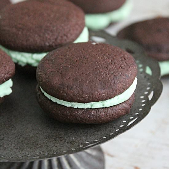 Chocolate Sandwich Cookies - Recipe photo by biggreenhouse