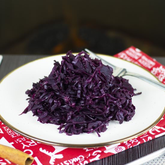 Braised Red Cabbage - Recipe photo by JackSlobodian