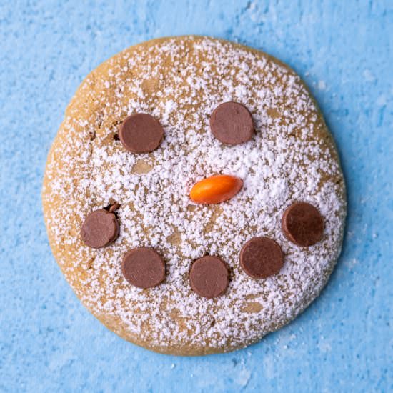 Snowman Peanut Butter Cookies - Recipe photo by smackofflavor