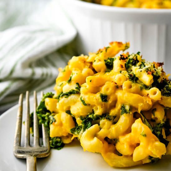 Healthy Kale Mac and Cheese - Recipe photo by garlic and zest