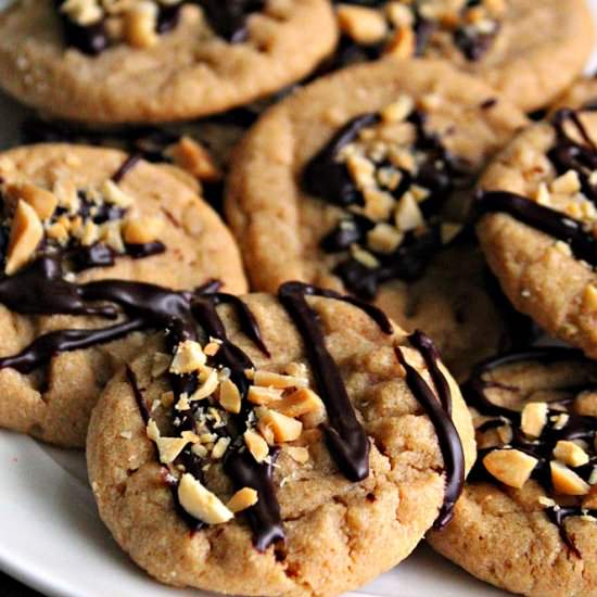 Flourless Peanut Butter Cookies - Recipe photo by agoudalife