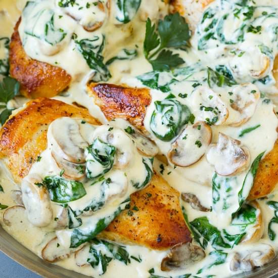 Chicken Florentine - Recipe photo by dinneratthezoo