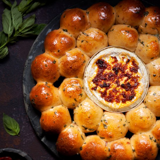 Dough Ball & Baked Camembert Wreath - Recipe photo by littlesugarsnaps