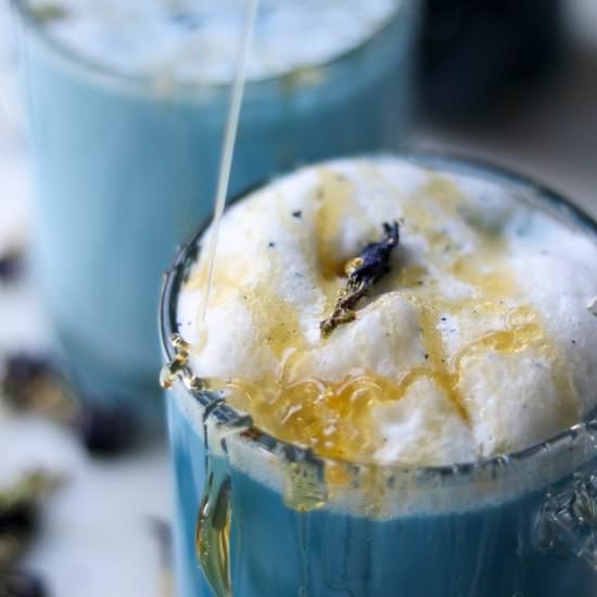 Pea Flower Latte (Mermaid Latte) - Recipe photo by LifesLittleSweets
