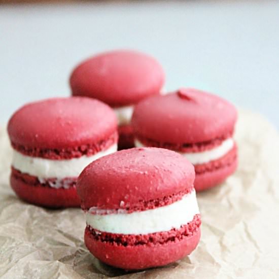 Red Velvet Macarons - Recipe photo by biggreenhouse